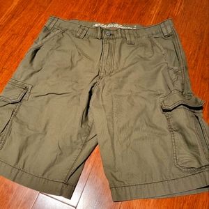 Men's cargo shorts